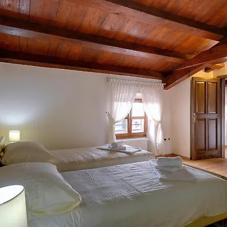 Moncalvo Tatil Evi *
